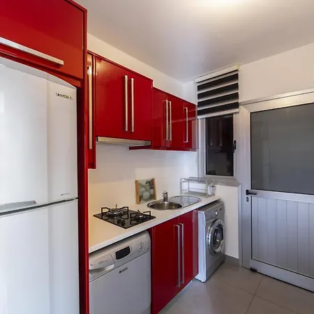 Larnaca Zoe Villa *