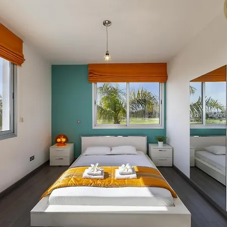 Larnaca Zoe * Oroklini