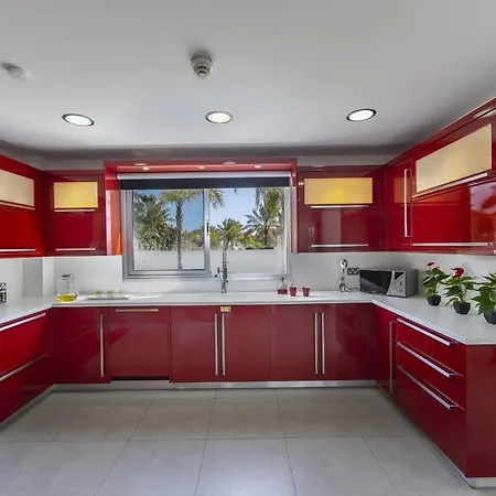 Larnaca Zoe Villa