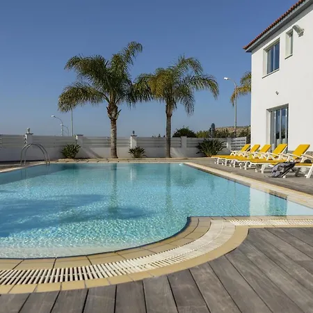 Vilă Larnaca Zoe *